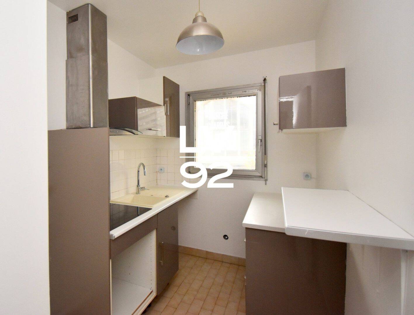 Maison à louer, 36m², COURBEVOIE