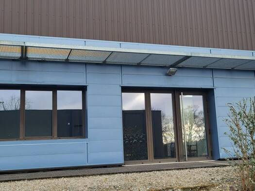 Espace bureau à louer 400 € 32 m² de bureaux divisible à partir de 14 m² Verneuil-sur-Vienne 87430