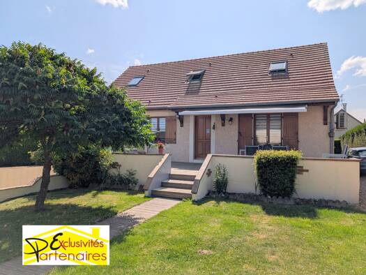 Maison à vendre 325 000 € 5 pièces 4 chambres 124 m² 874 m² de terrain Bû 28410