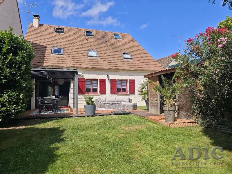 Maison à vendre, 115m², MOUSSY LE NEUF