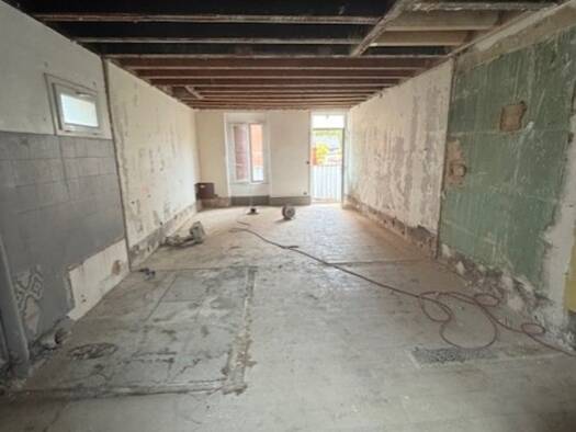 Appartement à vendre 105 000 € 2 pièces 1 chambre 43 m² RDC/2 Plombières-lès-Dijon 21370