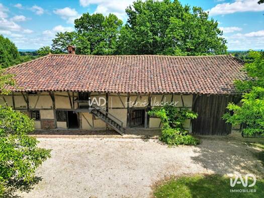 Maison à vendre 254 000 € 5 pièces 4 chambres 240 m² 3 520 m² de terrain Bresse Vallons 01340