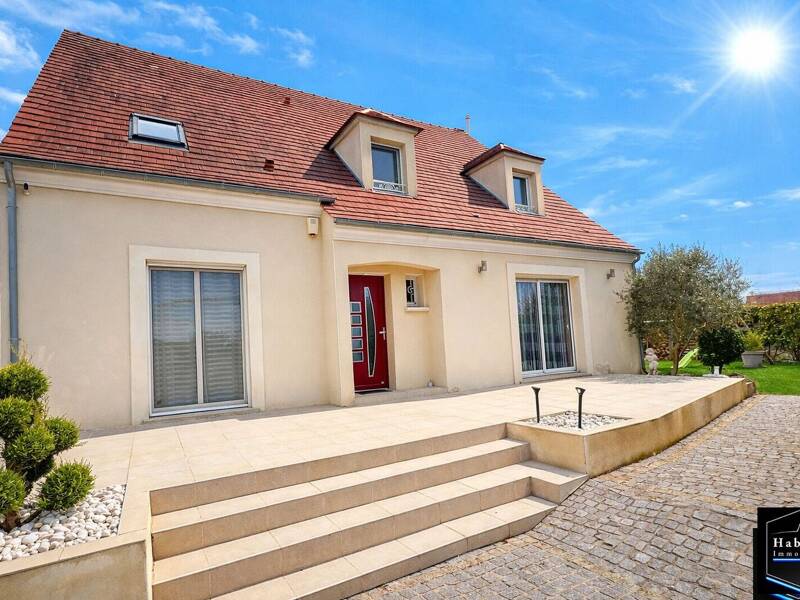 Maison à vendre, 200m², LE PLESSIS BELLEVILLE
