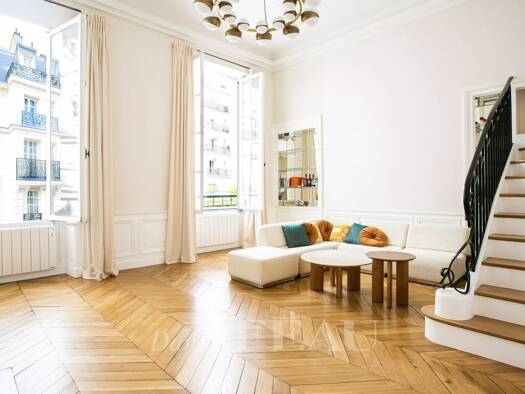 Appartement à vendre 2 200 000 € 3 pièces 3 chambres 107,1 m² 1er étage Odéon Paris 6ème arrondissement 75006