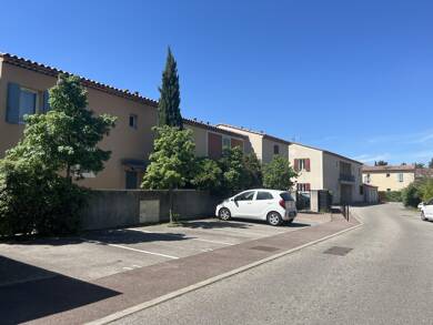 Maison à vendre 200 000 € 3 pièces 2 chambres 64 m² 102 m² de terrain Montfavet Montfavet 84140
