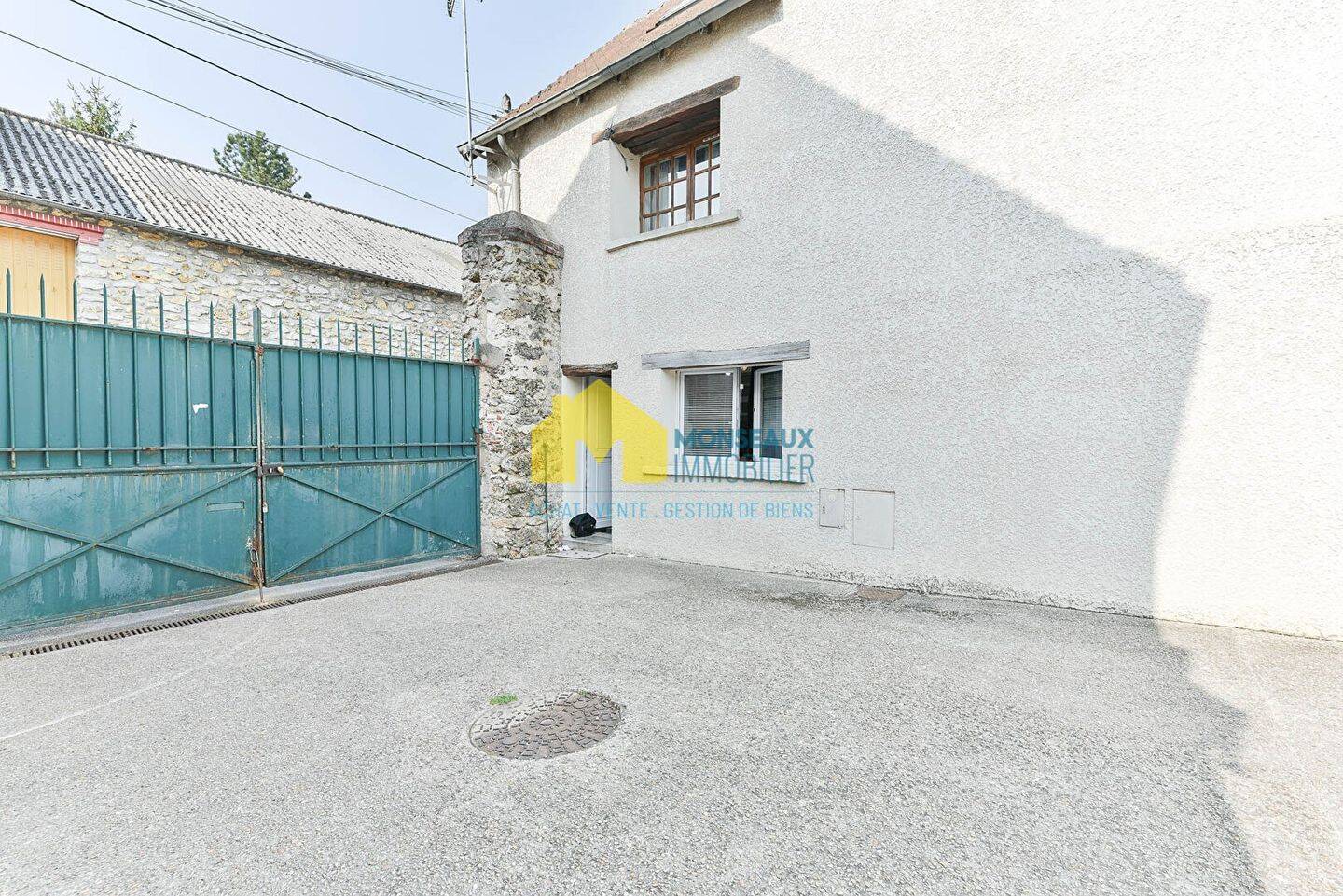 Maison à vendre, 40m², SAINTE GENEVIEVE DES BOIS
