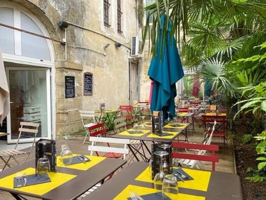 Restaurant à vendre Fonds de commerce 96 000 € 109 m² d'espace de restauration Mont-de-Marsan 40000