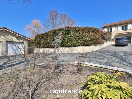 Maison à vendre 380 000 € 5 pièces 4 chambres 135 m² 800 m² de terrain Sainte-Catherine 69440