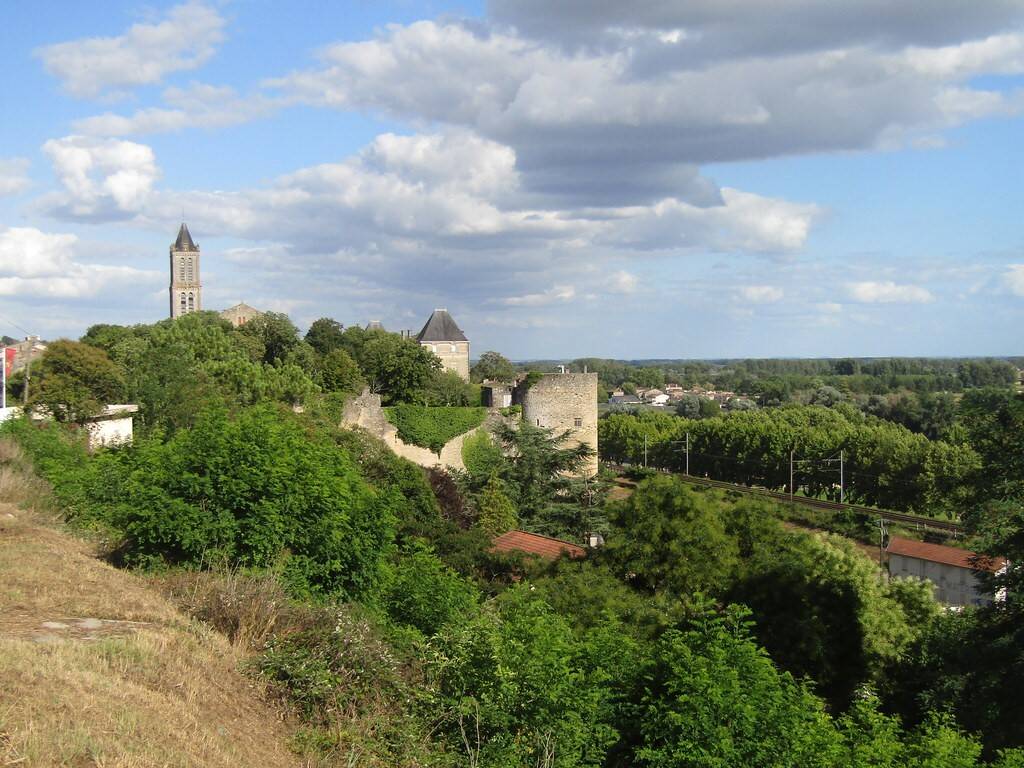 Maison à louer, 85m², GIRONDE SUR DROPT