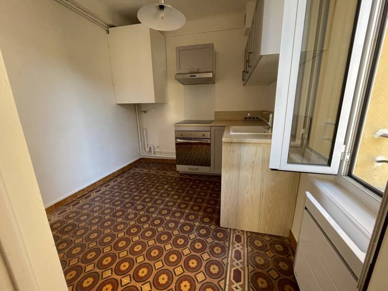 Maison à louer, 35m², FAYENCE