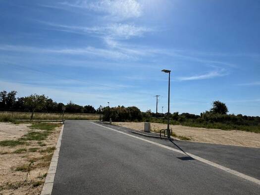 Terrain constructible viabilisé à vendre 169 000 € 579 m² de terrain Corneilla-del-Vercol 66200