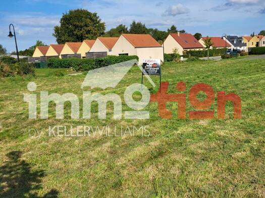 Terrain constructible viabilisé à vendre 49 500 € 1 090 m² de terrain Feuquières-en-Vimeu 80210