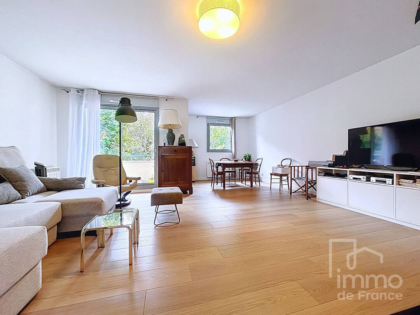 Maison à vendre, 101m², ORNEX