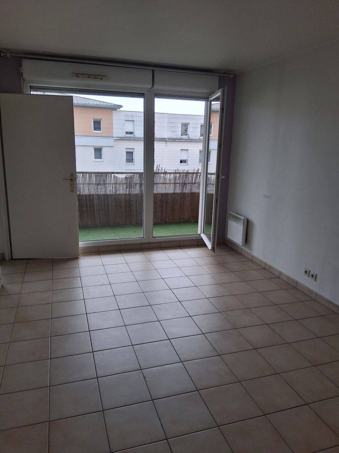 Maison à louer, 38m², CERGY