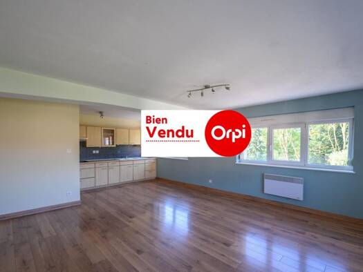 Appartement à vendre 182 500 € 3 pièces 2 chambres 74,21 m² 3 étages Est Orchies 59310