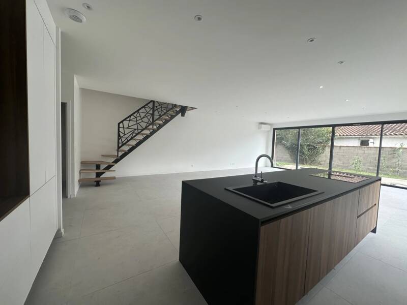 Maison à louer, 139m², BEGLES