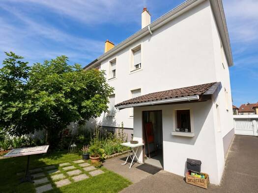Maison à vendre 244 000 € 5 pièces 4 chambres 160 m² 291 m² de terrain Doller Mulhouse 68200