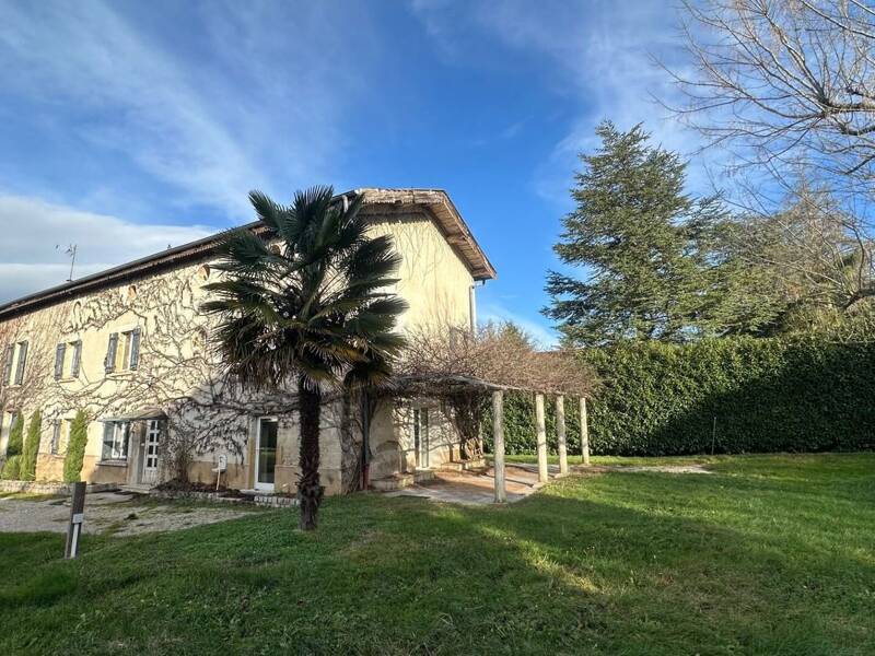 Maison à vendre, 257m², EYZIN PINET