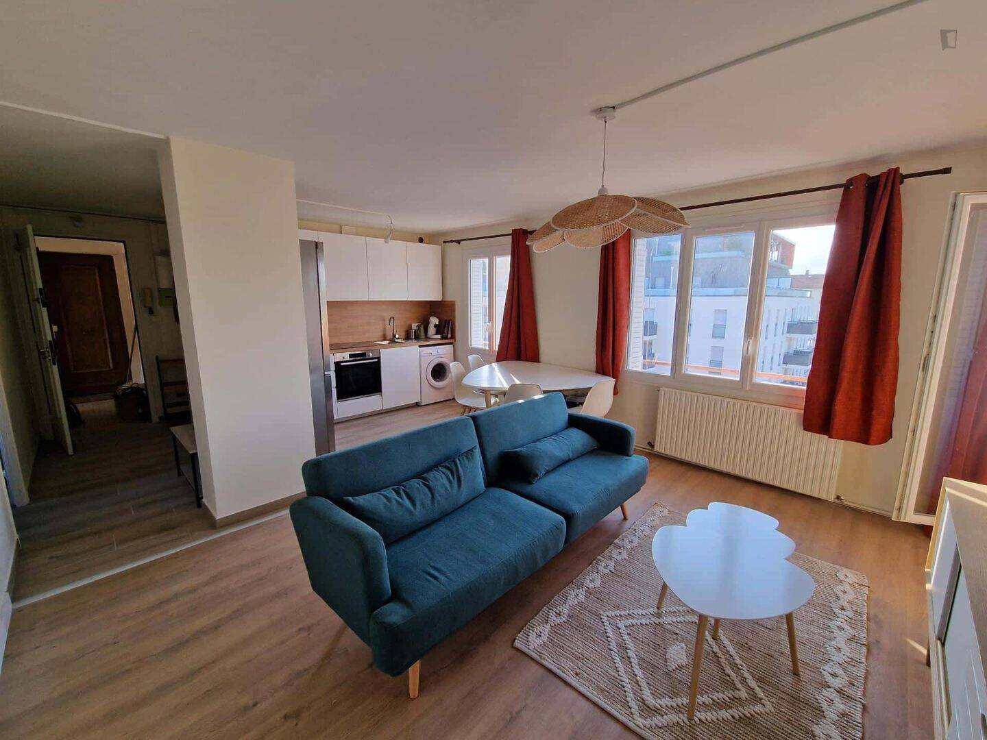 Room in Rue René, Villeurbanne for 75 m² with 4 bedrooms - Coloc — 4