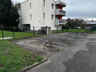 Garage/Stationnement à louer 29,85 € Centre Craponne 69290