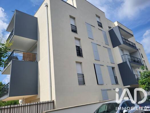 Appartement à vendre 199 000 € 3 pièces 2 chambres 68 m² Étage 2/3 Saint Symphorien Tours 37100