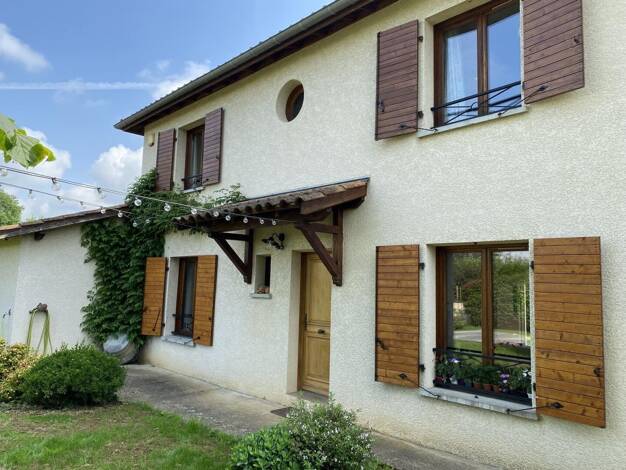 Maison à vendre 550 000 € 5 pièces 5 chambres 150 m² 1 000 m² de terrain Villefranche-sur-Saône 69400