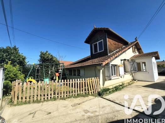 Maison à vendre 175 000 € 5 pièces 3 chambres 120 m² 434 m² de terrain Urac Sendère Tarbes 65000