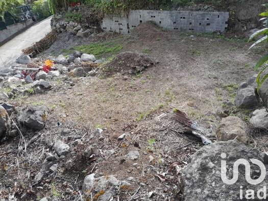 Terrain constructible viabilisé à vendre 125 000 € 484 m² de terrain Cilaos 97413