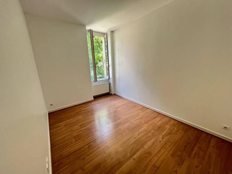 Maison à louer, 103m², VILLIEU LOYES MOLLON