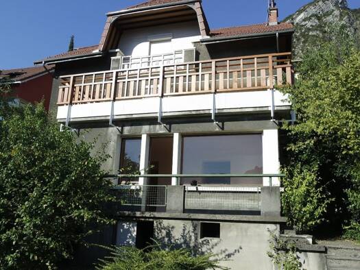 Appartement à louer 839 € 2 pièces 1 chambre 57 m² RDC Saint-Martin-le-Vinoux 38950