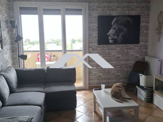 Appartement à vendre 205 000 € 4 pièces 3 chambres 84 m² Étage 9/9 Martigues 13500