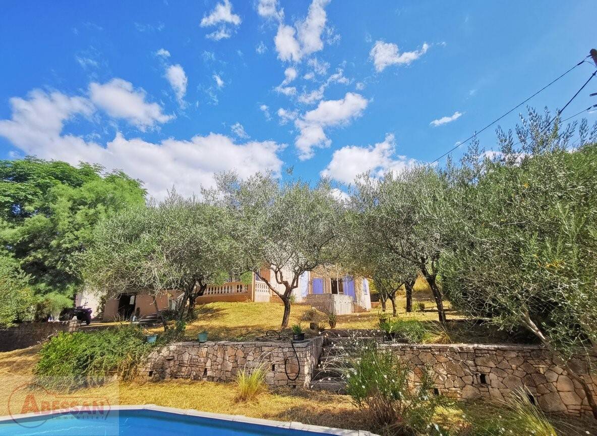 Maison à vendre, 138m², SAINT JEAN DU PIN