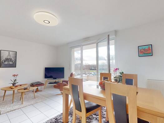 Appartement à vendre 185 000 € 3 pièces 2 chambres 64 m² Étage 1/3 Belair Rodez 12000