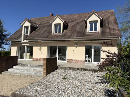 Maison à vendre 525 000 € 8 pièces 5 chambres 185 m² 9 994 m² de terrain Mareuil-Caubert 80132