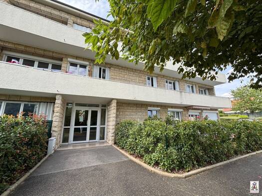 Appartement à vendre 70 000 € 1 pièce 26,88 m² Étage 2/2 Clermont 60600