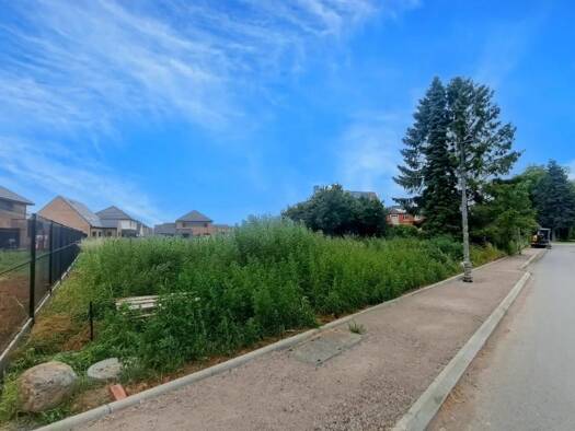 Terrain constructible viabilisé à vendre 315 000 € 1 009 m² de terrain Gondecourt 59147