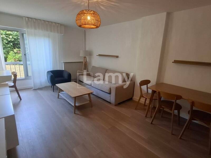 Maison à louer, 37m², BOURG LA REINE