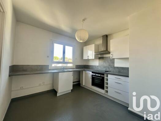 Appartement à vendre 111 000 € 2 pièces 1 chambre 52 m² 5 étages Gare-Leclerc Le Mans 72000