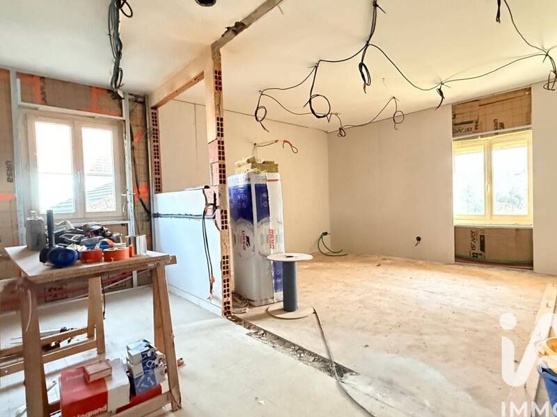 Maison à vendre, 57m², SAINT YAN