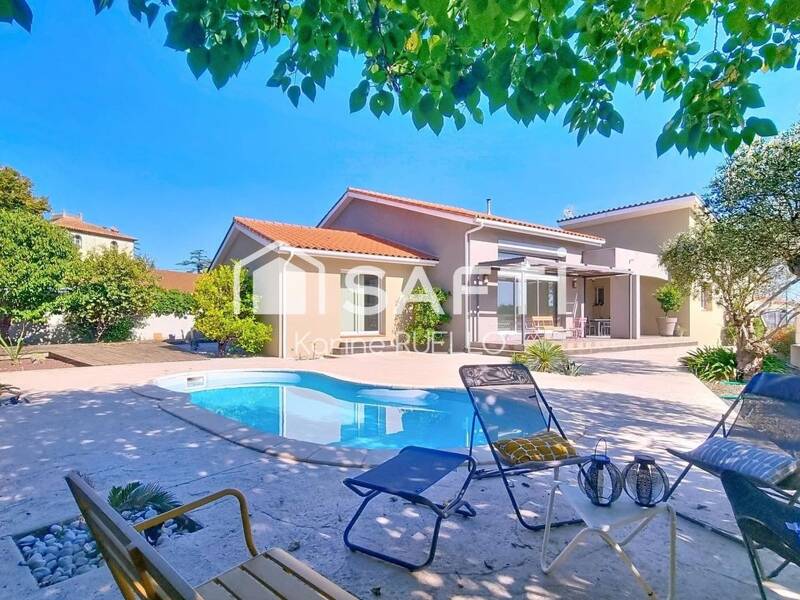 Maison à vendre, 212m², SAINT JEAN LASSEILLE
