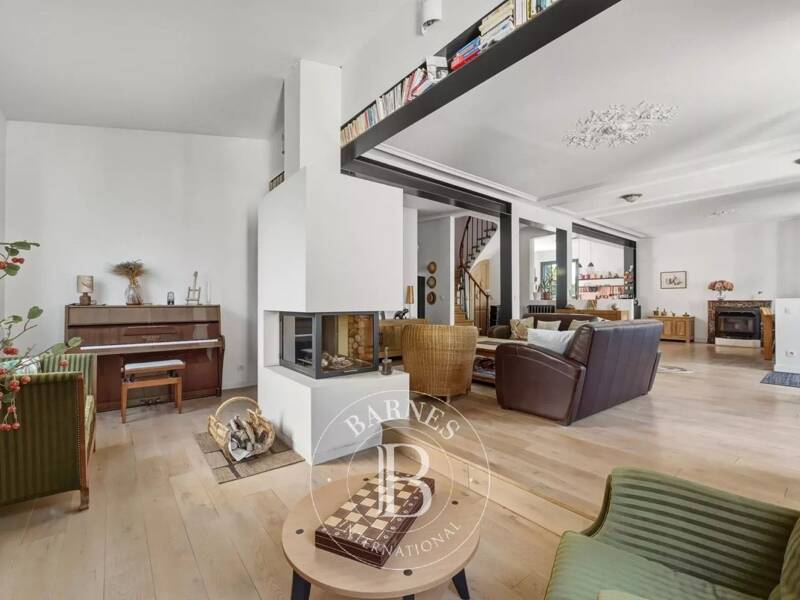 Maison à vendre, 214m², SAINT MAUR DES FOSSES