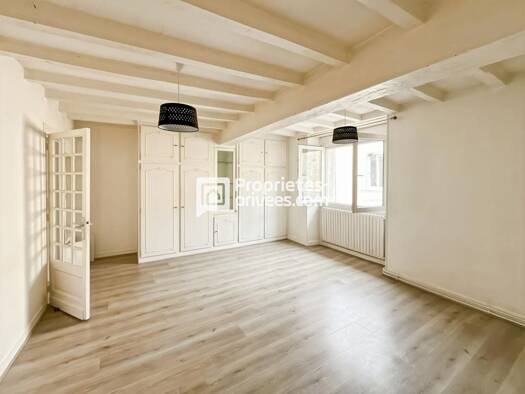 Immeuble à vendre 358 000 € 155 m² Nord Ouest Saint-André-de-Cubzac 33240