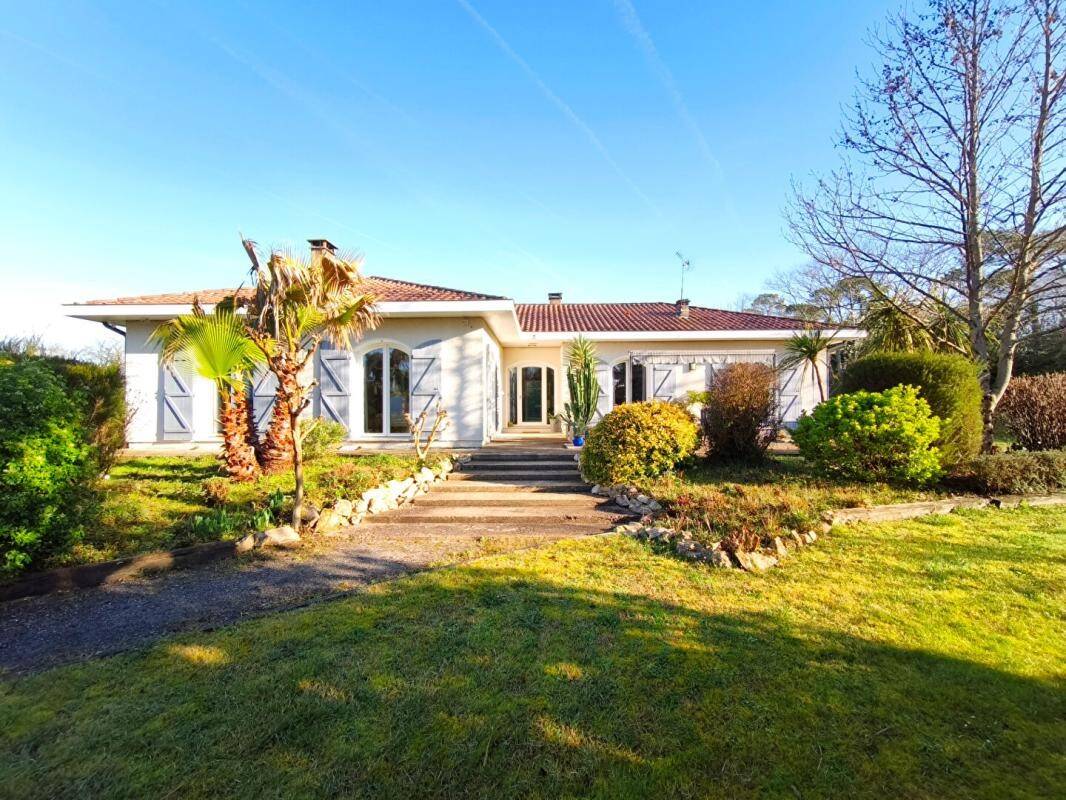 Maison à vendre, 193m², RIVIERE SAAS ET GOURBY