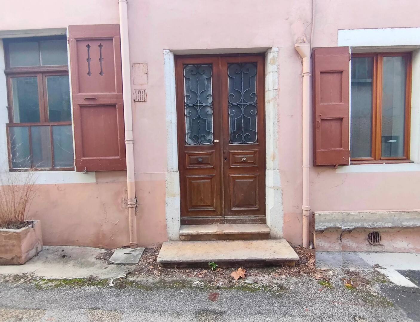 Maison à vendre, 322m², SAINT GEOIRE EN VALDAINE