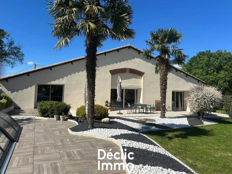 Maison à vendre, 217m², LA ROCHE SUR YON