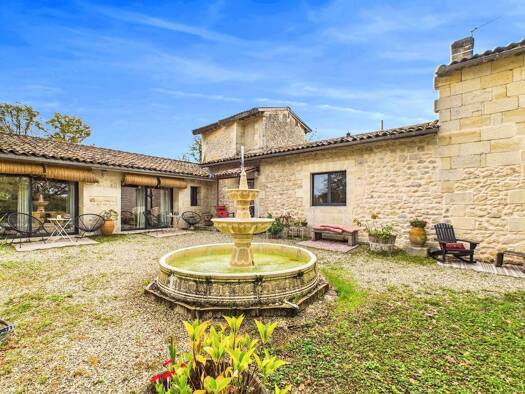 Maison à vendre 650 000 € 10 pièces 7 chambres 265 m² 7 000 m² de terrain Haux 33550