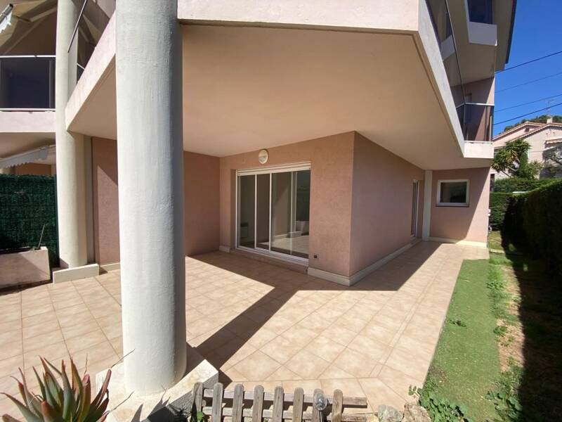 Maison à louer, 65m², ANTIBES
