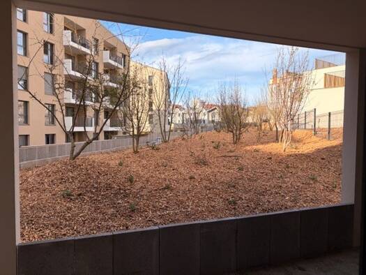 Appartement à louer 955 € 3 pièces 2 chambres 70 m² Étage 1/5 Le Centre-Centre Ville Roanne 42300