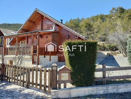 Maison à vendre 265 000 € 5 pièces 3 chambres 82 m² 515 m² de terrain Montclar 04140