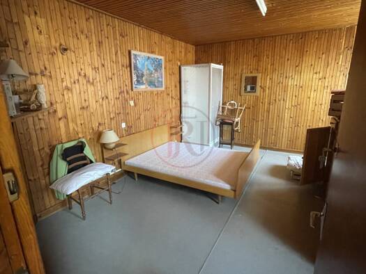 Appartement à vendre 65 000 € 1 pièce 18 m² RDC Saint-Point-Lac 25160